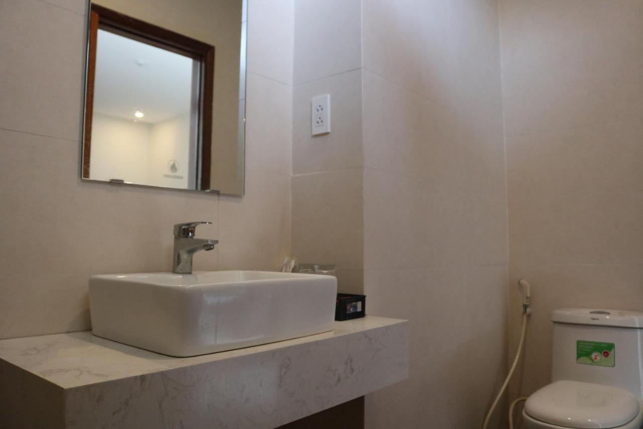 Phuc Ngoc Hotel Da Nang Buitenkant foto