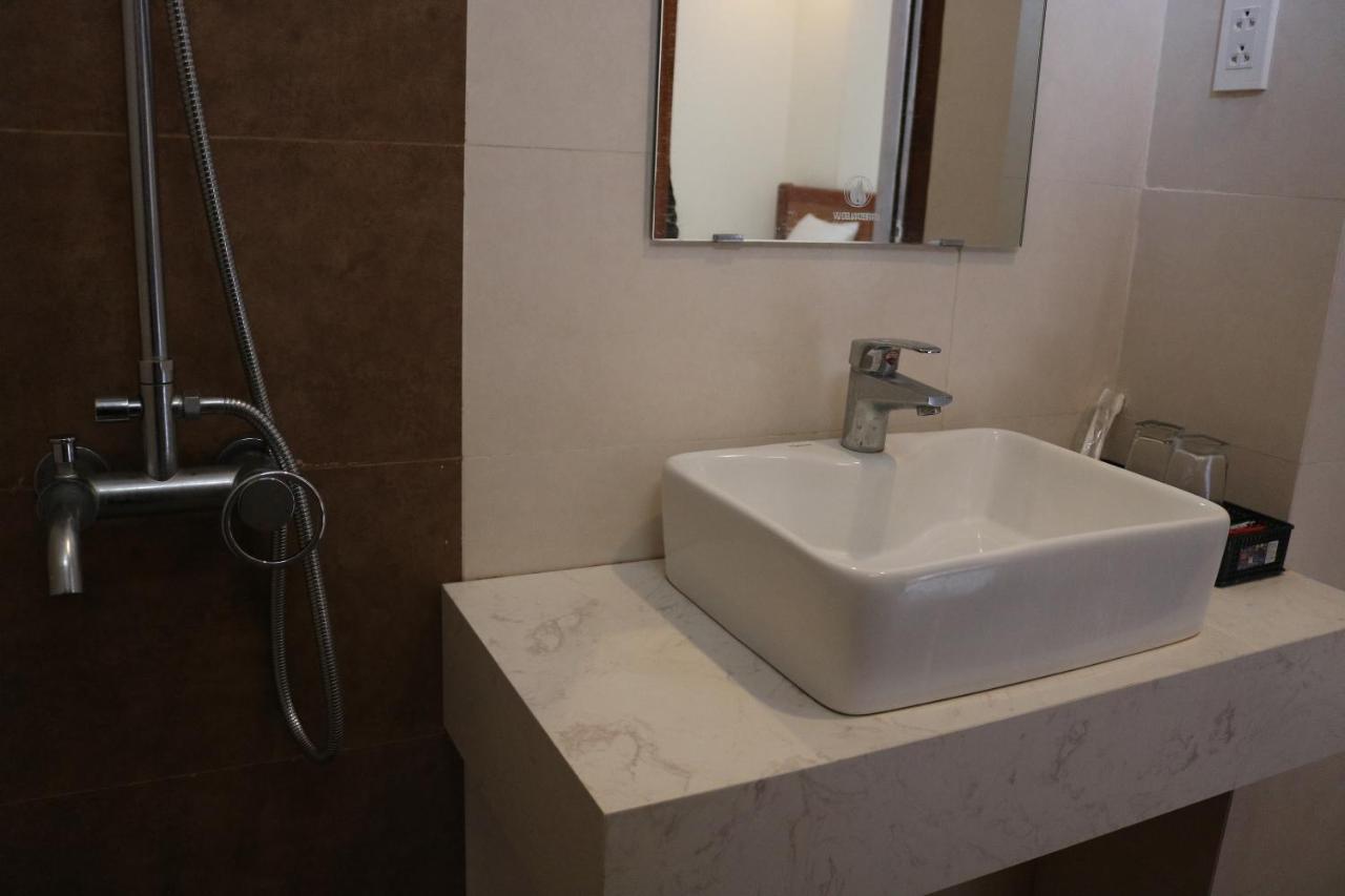 Phuc Ngoc Hotel Da Nang Buitenkant foto