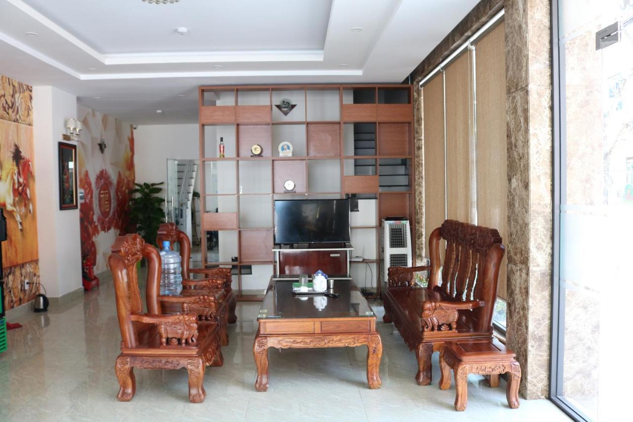 Phuc Ngoc Hotel Da Nang Buitenkant foto