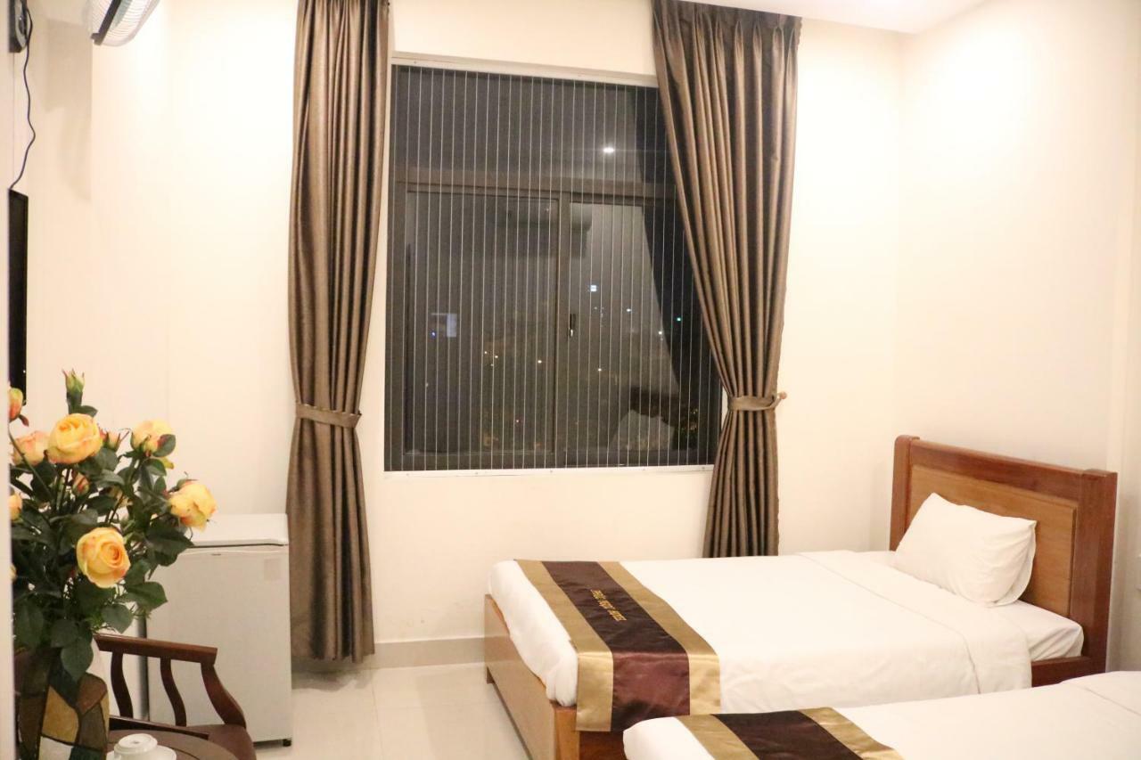 Phuc Ngoc Hotel Da Nang Buitenkant foto
